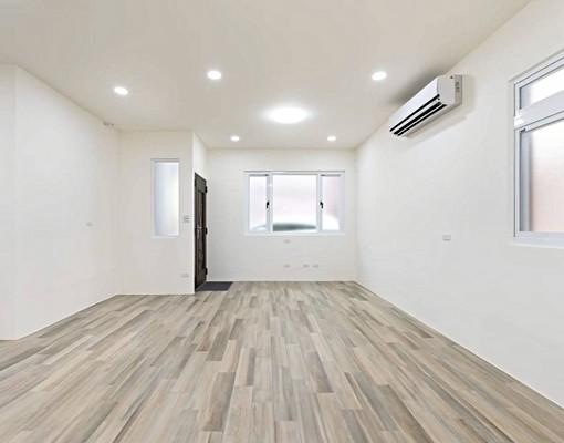 仁愛國小~全新裝潢~稀有1F~門口方便停車~辦公住家教室皆宜 - Image 3