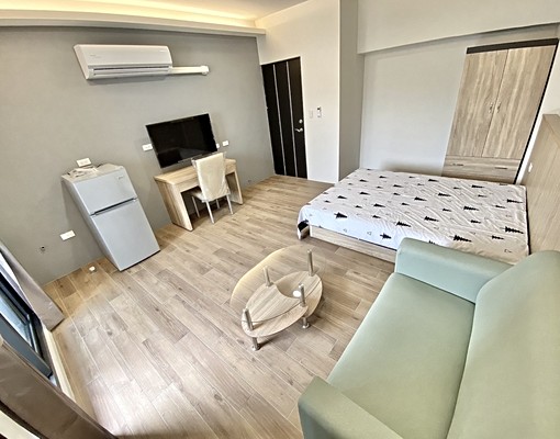 💖超大空間💖溫馨木質裝潢💖可租補僅一間 - Image 9