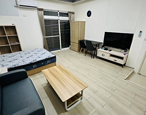 西屯區-超美套房-附陽台-可貓-可雙租補 - Image 7