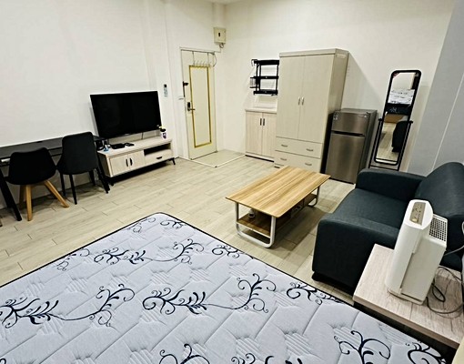 西屯區-超美套房-附陽台-可貓-可雙租補 - Image 8