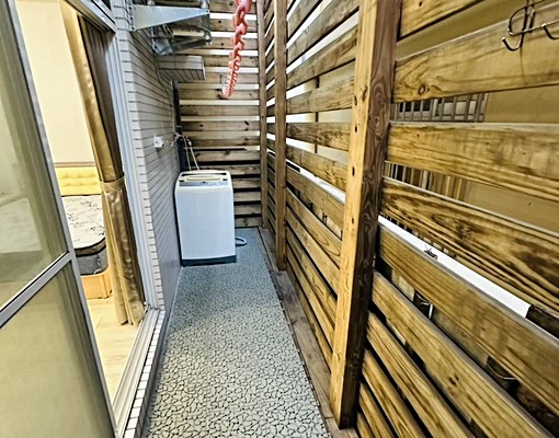 西屯區-超美套房-附陽台-可貓-可雙租補 - Image 10