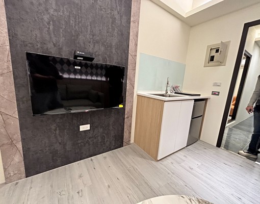 一房一廳.可租補.全套家具家電.獨立陽台洗衣機 - Image 3