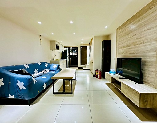 💯瓏胤佩珊推薦❤️A8紐約時上挑高精品宅 - Image 1