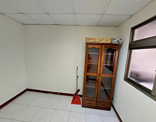 海山捷運站頂加2房 - Image 12