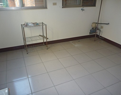 可以租補|3萬整棟透天出租 - Image 4