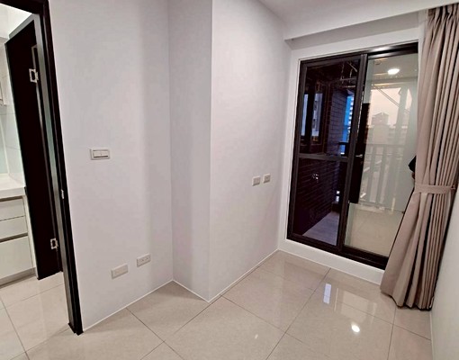 海山捷運5分鐘全新大樓~裝潢2房 - Image 9