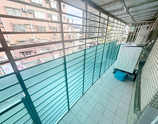 中和環球◆採光套房◆獨洗獨立陽台★垃圾代收 - Image 3