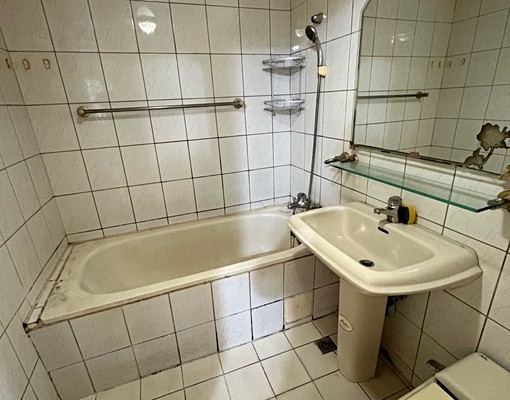 松竹昌平商圈~正1房1廳1衛+平車含管~ - Image 6