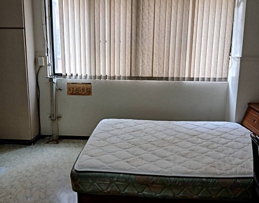 市區@復古風大套房@有機車停車位 - 591租屋網 - Image 1