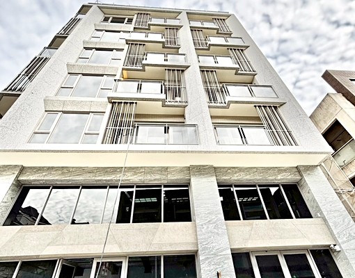 🌱超搶手整棟全新完工🌱近澄清醫院🌱可租補🌱 - Image 9