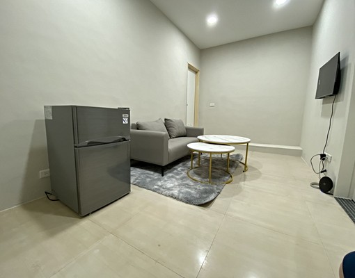 捷運板南線(藍線)-海山站旁美妝套房(可租補) - Image 2