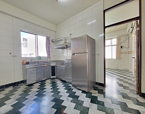 👍全新整理大坪數３房－附部分傢俱電👍可租屋補助 - Image 3