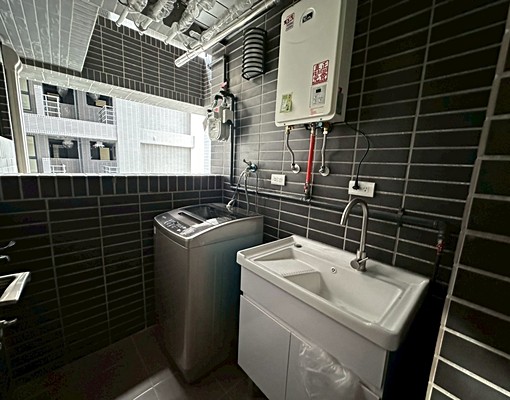 @心安家@高鐵特區全新面公園可寵貓木地板2+1房 - Image 6