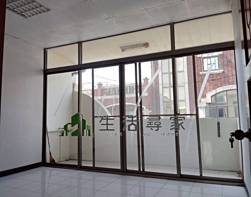 市區稀有透天可員工宿舍.家庭承租 - Image 5