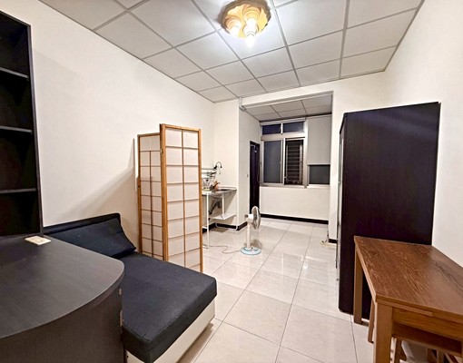 頭前庄🏠寵物友善🐶變頻冷氣/雙門冰箱/獨洗曬/生活機能佳 - Image 3