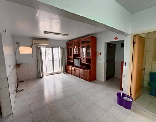 新興國宅五樓3房美寓 - Image 1