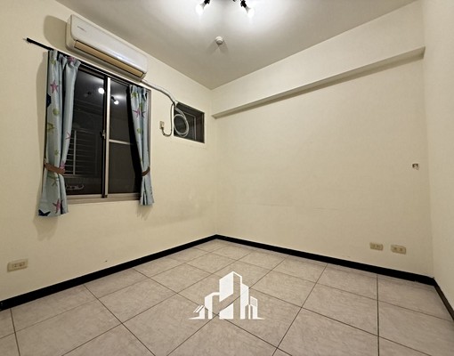 📍近逢甲夜市🏡大坪數3+1房🍀可開伙🍀洗衣機 - Image 9