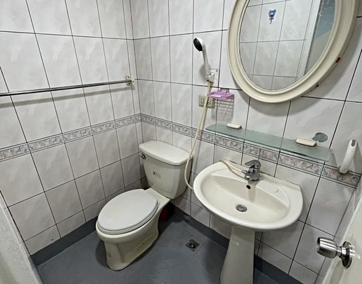 近台元火車站屋況好美套房可養貓 - Image 5