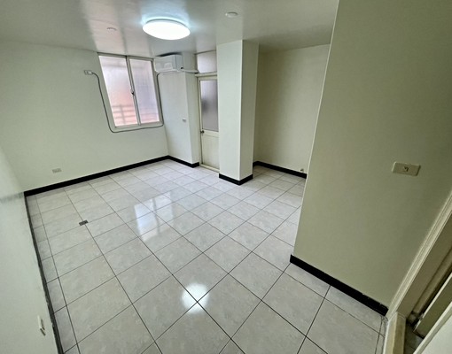 北區住家🐈可貓✨可租補✨可補傢俱家電✨台水電✨一層一戶 - Image 12