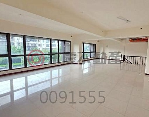 淡江大橋旁,雙門牌一樓,有夾層,空間好大好規劃~ - Image 2