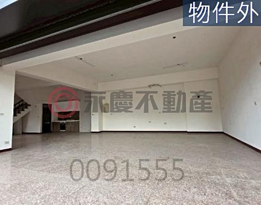 淡江大橋旁,雙門牌一樓,有夾層,空間好大好規劃~ - Image 7