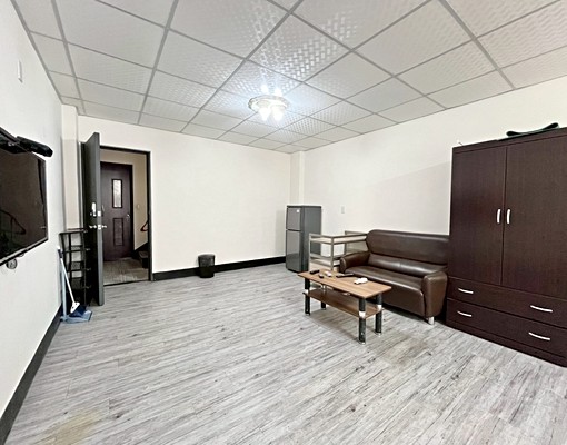 🎯西區自立街|絕美超大大大套房|家具全含!可談 - Image 5