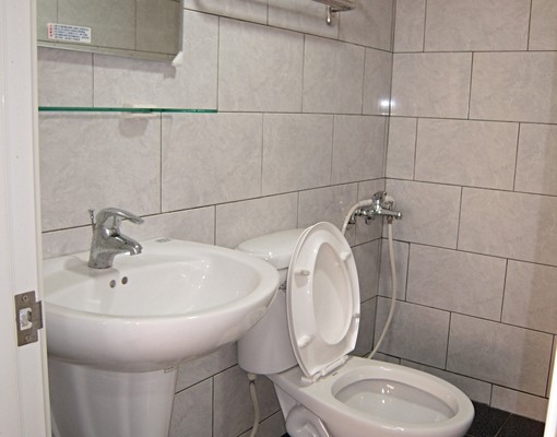 近七賢路～漂亮套房～雙面開窗～邊間採光棒 - Image 5