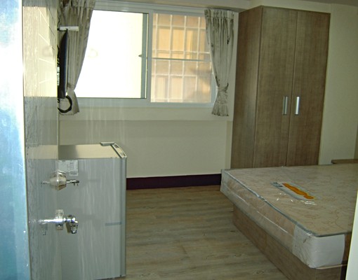 近七賢路～漂亮套房～雙面開窗～邊間採光棒 - Image 4