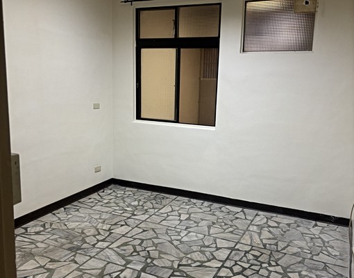 新莊昌明街30巷1樓公寓門口可停車使用坪數大含地下室 - Image 7