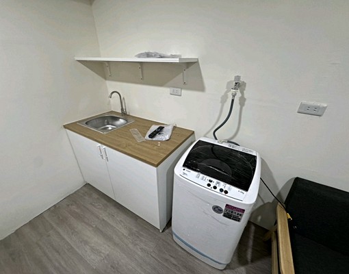 💖全新首租💖三重國小站💖租補💖寵💖陽台💖包水四網 - Image 4