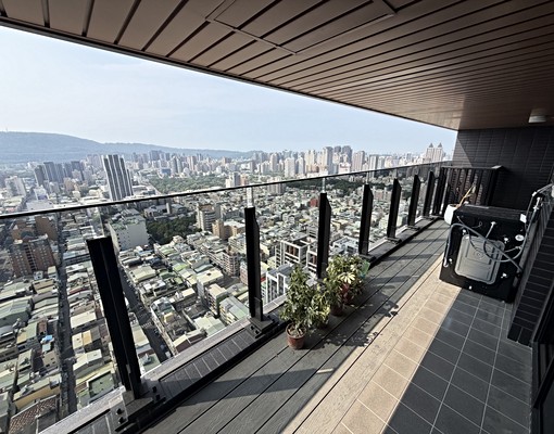 高樓層無限景觀/三房+平面大車位/可租補 - Image 9