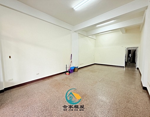 大里5層整棟透天💖🉑戶籍🉑神明廳🉑養寵✨超級大坪數✨ - Image 2