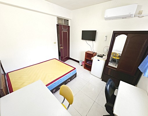 秀朗國小【超值租案】凸窗曬衣★變頻冷氣★衛浴開窗 - Image 2