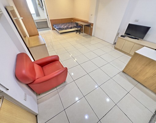 可租補✨超大套房✨獨洗曬✨近好市多✨免追垃圾車 - Image 3