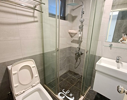 直進竹科/交大旁💯電梯套房*電子門鎖*租補*唯一釋出!! - Image 4