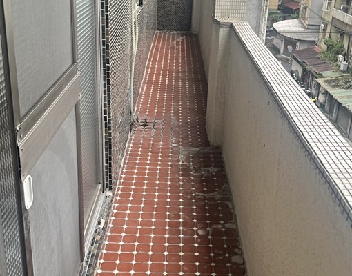 捷運*電梯大樓*四房兩廳*前後陽台(可租屋補助) - Image 12