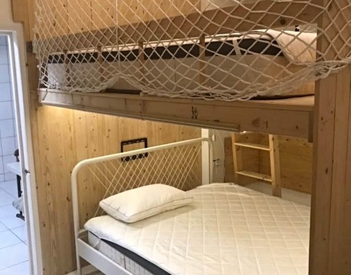 高雄市前金捷運站外一房一廳一衛一廚房 - Image 1