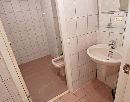 南區稀有大坪數/6房含雙車位 - Image 14