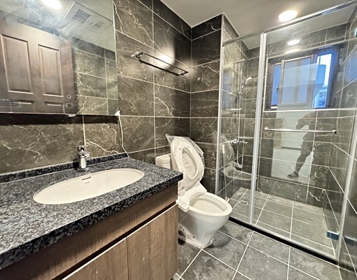 💥高鐵4分鐘全新未住過高雅2房+平車衛浴開窗可貓 - Image 10