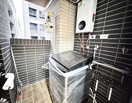 💥高鐵4分鐘全新未住過高雅2房+平車衛浴開窗可貓 - Image 8