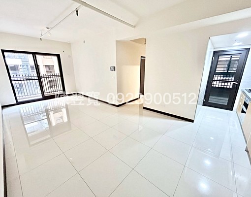 LaLaport｜2年屋高樓層三房平車 - Image 1