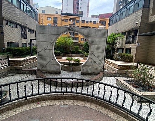 文心崇德站西提牛排旁/精美裝潢三房/可寵可租補/採光良好 - Image 14