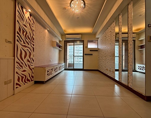 五泰小菁-免仲介費可租補-溫莎堡二房車 - Image 9