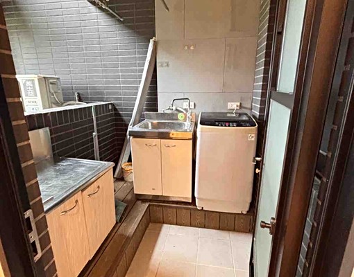 🌟秒殺日月光電梯兩房/寵物友善/含車位24H包裹垃圾代收 - Image 10