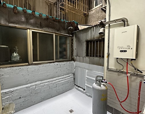 公益美村商圈|住家+辦公(工作室)二合一|大面寬免爬高1F - Image 10