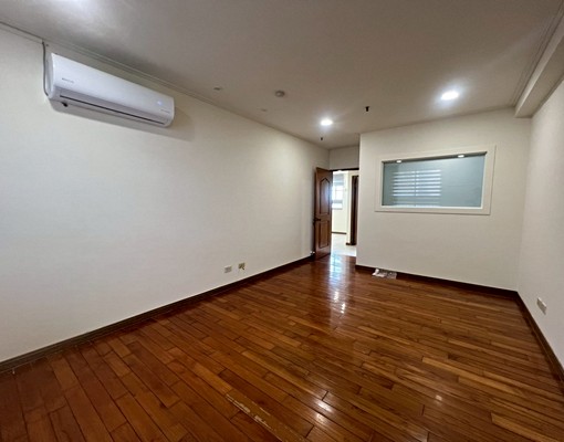 台南租屋~東區全新裝潢大三房平車 - Image 6