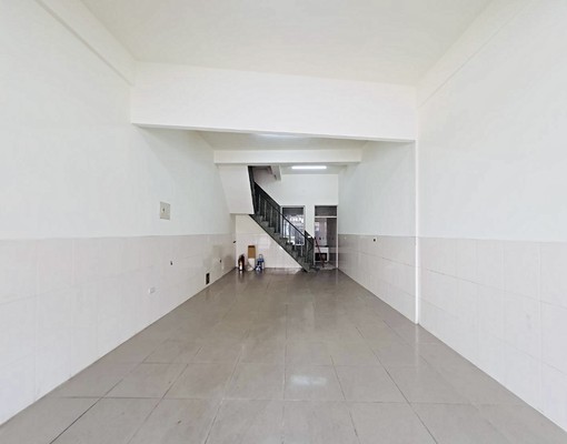 縣民公園金店住 - Image 1