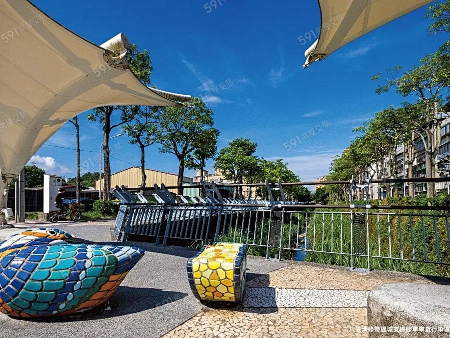 漢寶捷運學府No.5環境圖