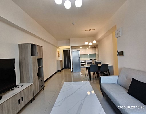 A台中港酒店剛交屋四台冷氣全新家具電/可租補免仲/大晟房屋 - Image 2