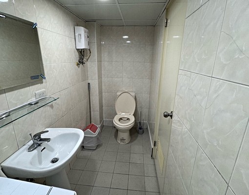 中國醫,永興街,精美套房出租,屋主自租 - Image 6